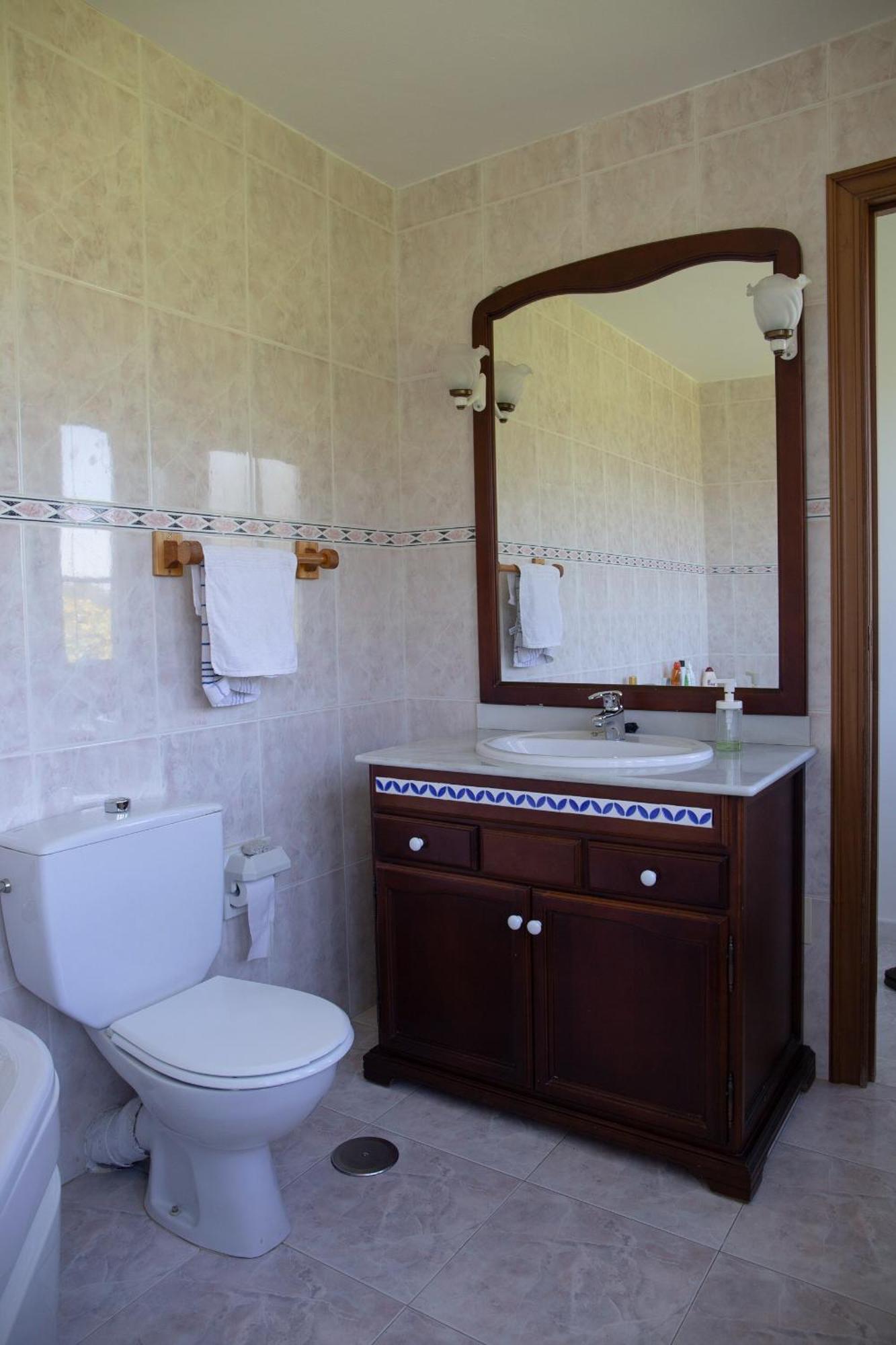 Beachfront Surf & Holiday House, Charming & Quiet Villarrube Экстерьер фото