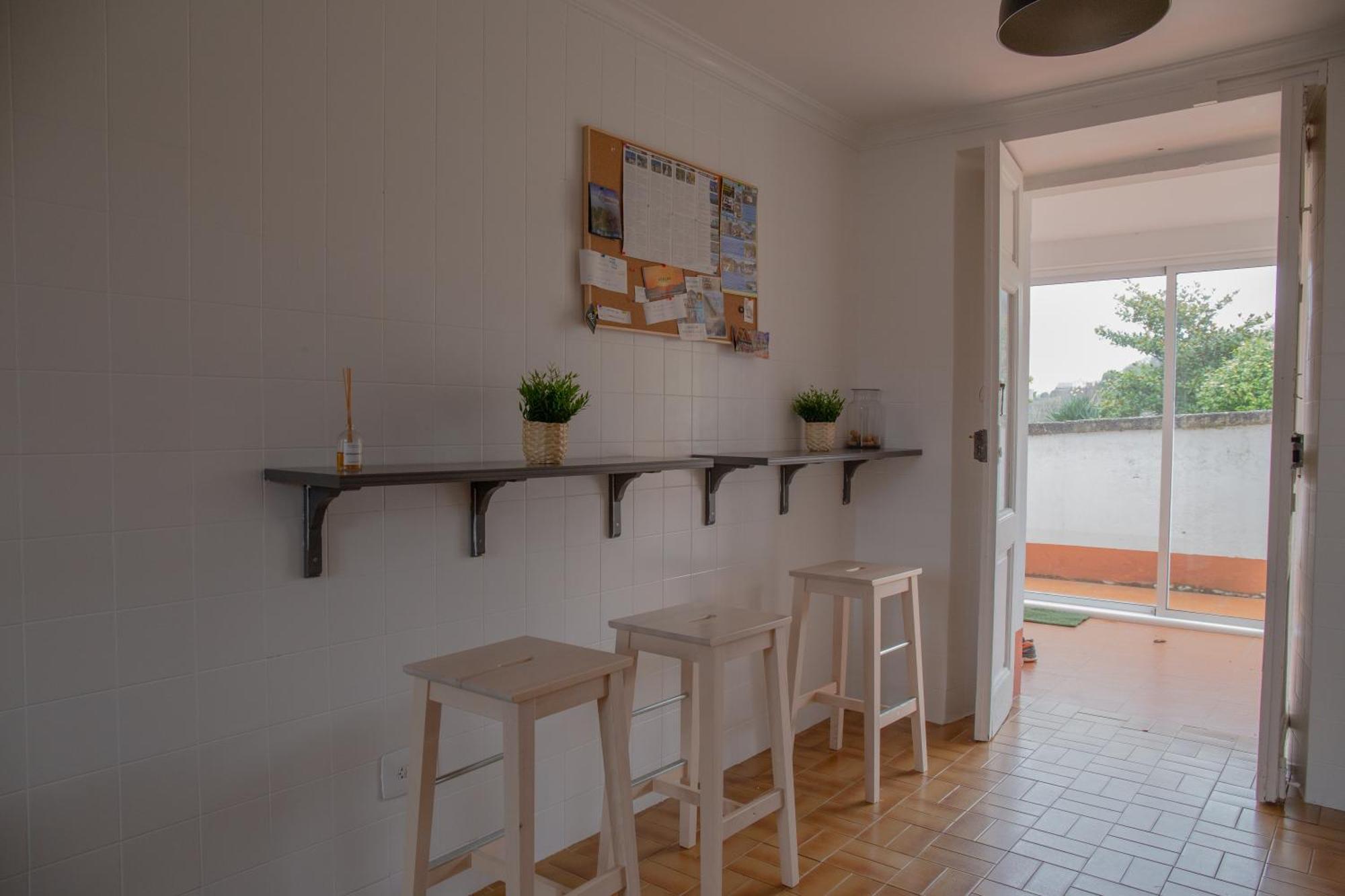 Beachfront Surf & Holiday House, Charming & Quiet Villarrube Экстерьер фото
